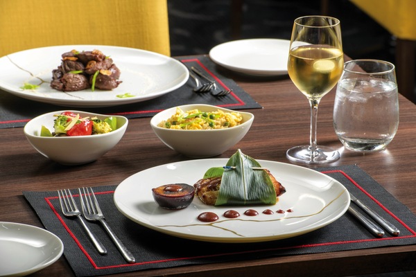 Marella Cruises Marella Explorer 2 Kora La Dishes ©Ben Waller 1.jpg